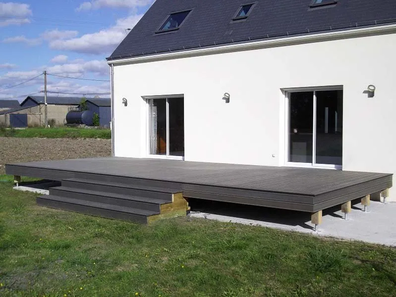 Terrasse composite gris – vignette de l'album