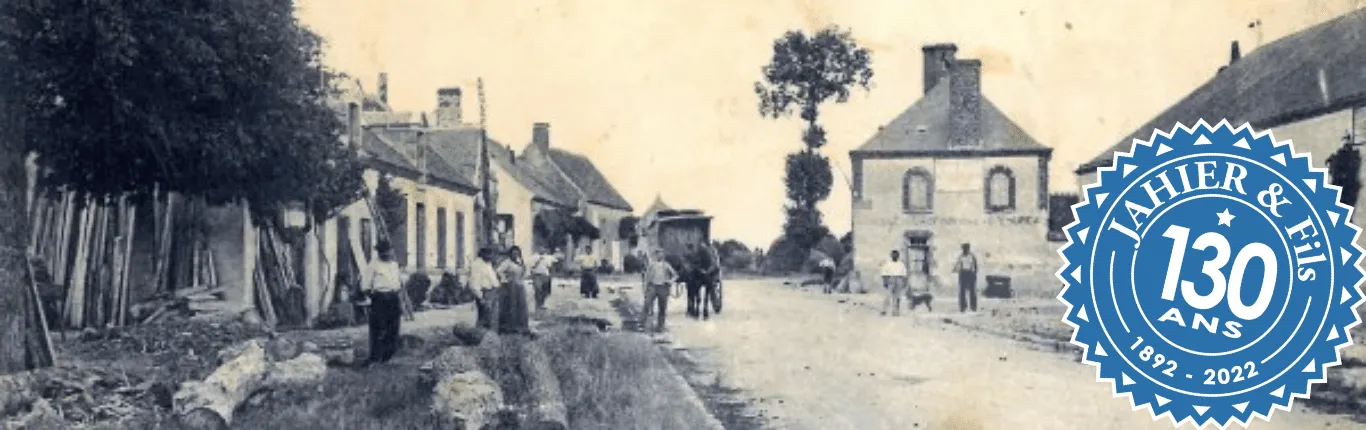 Jahier et Fils, 130 ans : photo ancienne de l'atelier à Loury